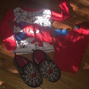 Lot of 3 /P.J set spider man ❤️💙